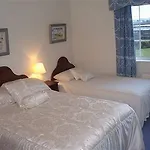 Castle View House 3*